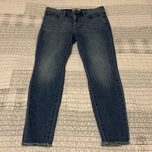 Lucky brand size 10/30 A Ava mid rise skinny blue jeans